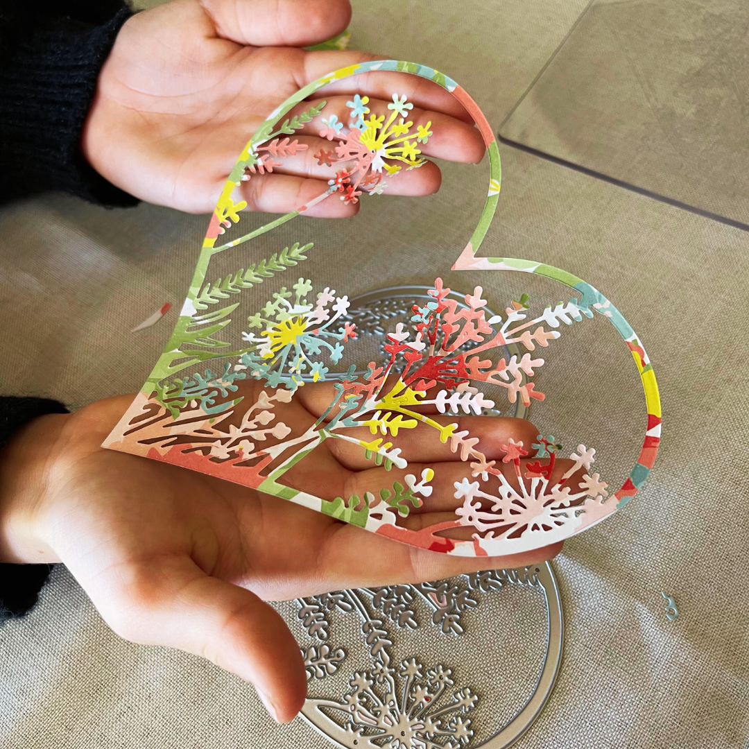 Diecut - Heart Floral